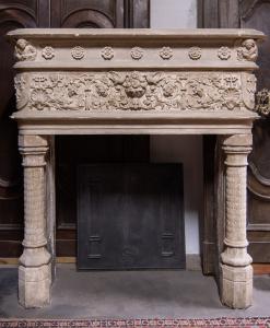 CHP218 - Precious stone fireplace, 19th century, measures 158 cm W x 168 cm H x 52 cm D